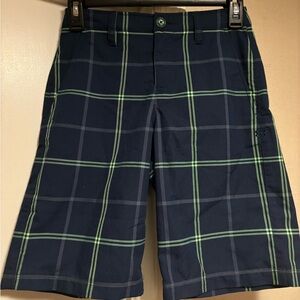 Under Armour boys sz Medium plaid shorts NWT